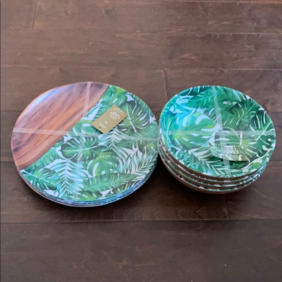 Tommy Bahama Dining Tommy Bahama Set Of 8 Melamine Plates Bowls Poshmark
